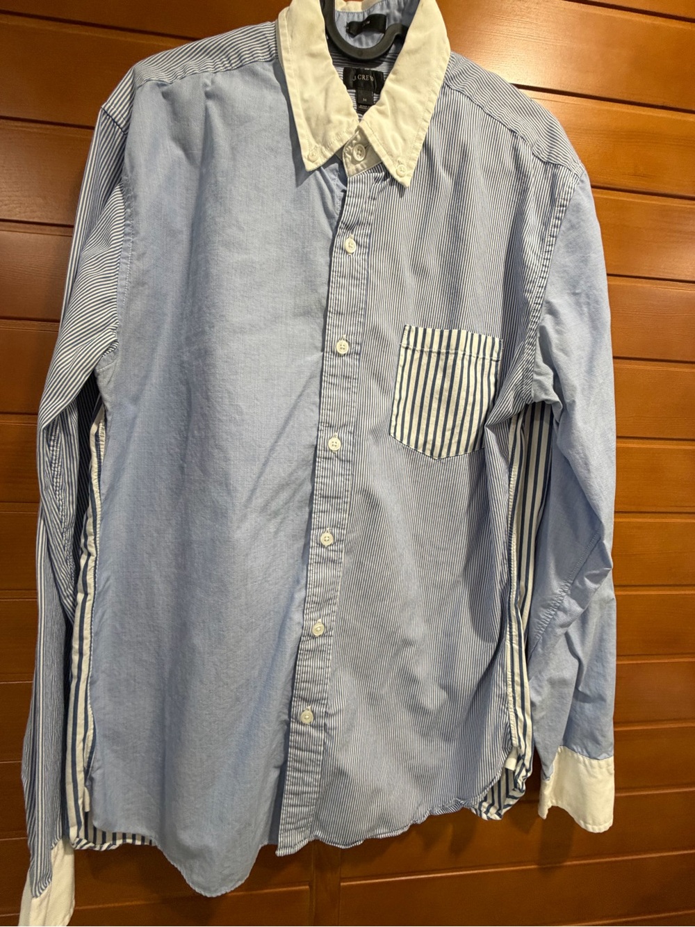 J. Crew Blue and White Mixed-Stripe Button-Down Shirt men’s M